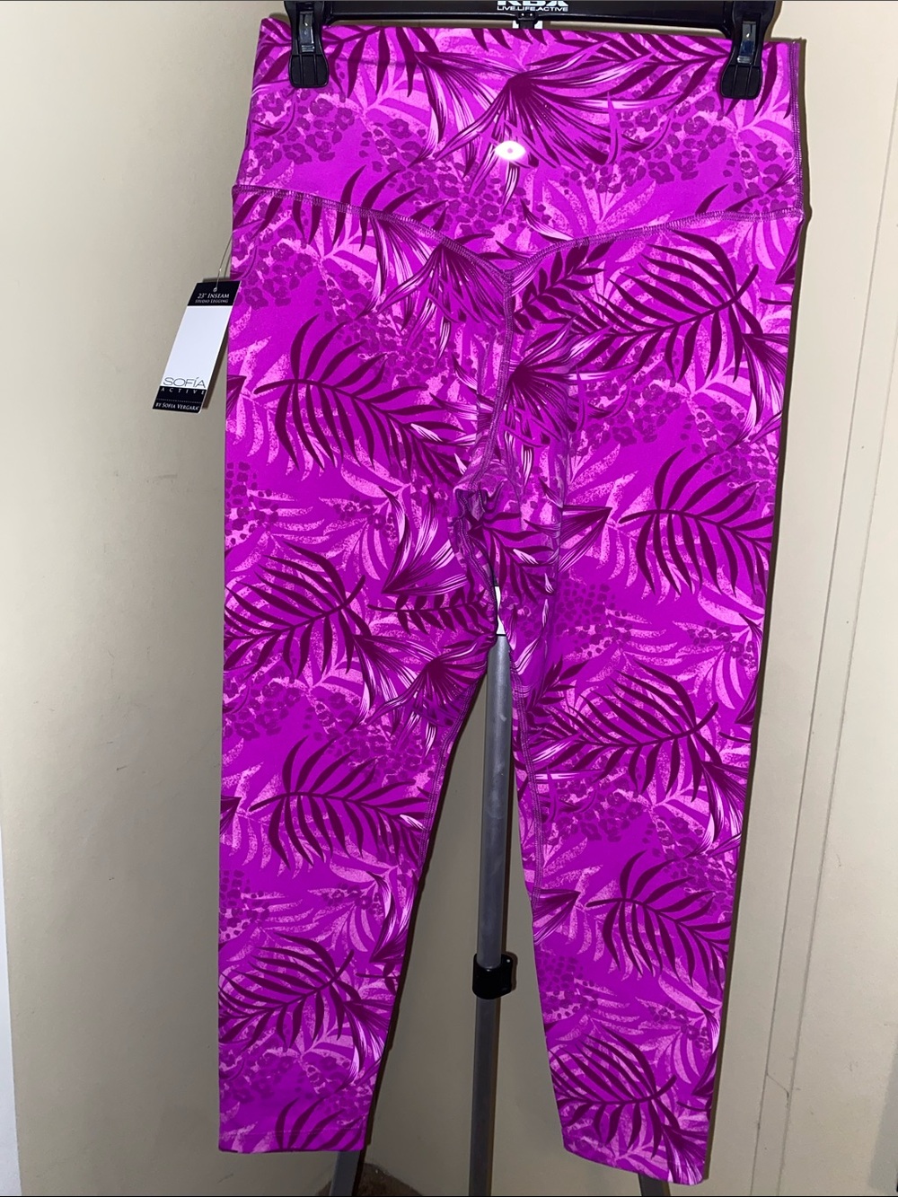 sofia by sofia vergara Tropical Print Active Leggings